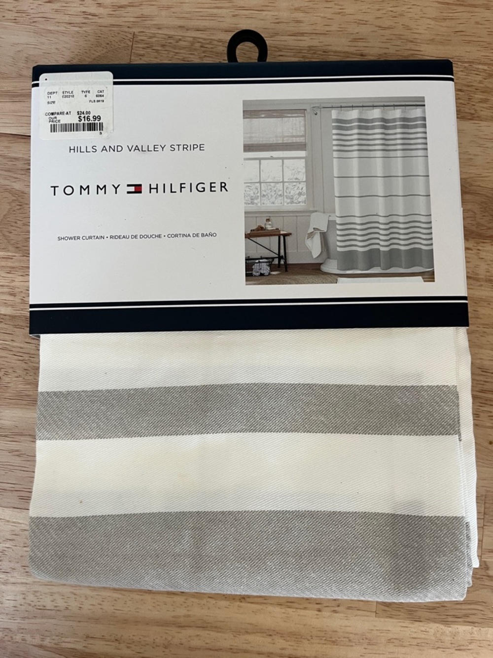 Tommy Hilfiger Hills and Valley Stripe Shower Curtain - White & Gray NWT